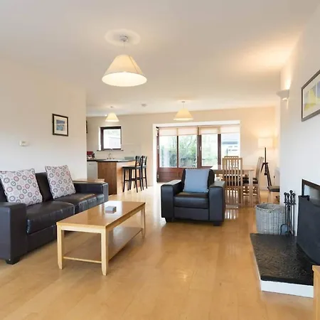 Charming 3 Bedroom